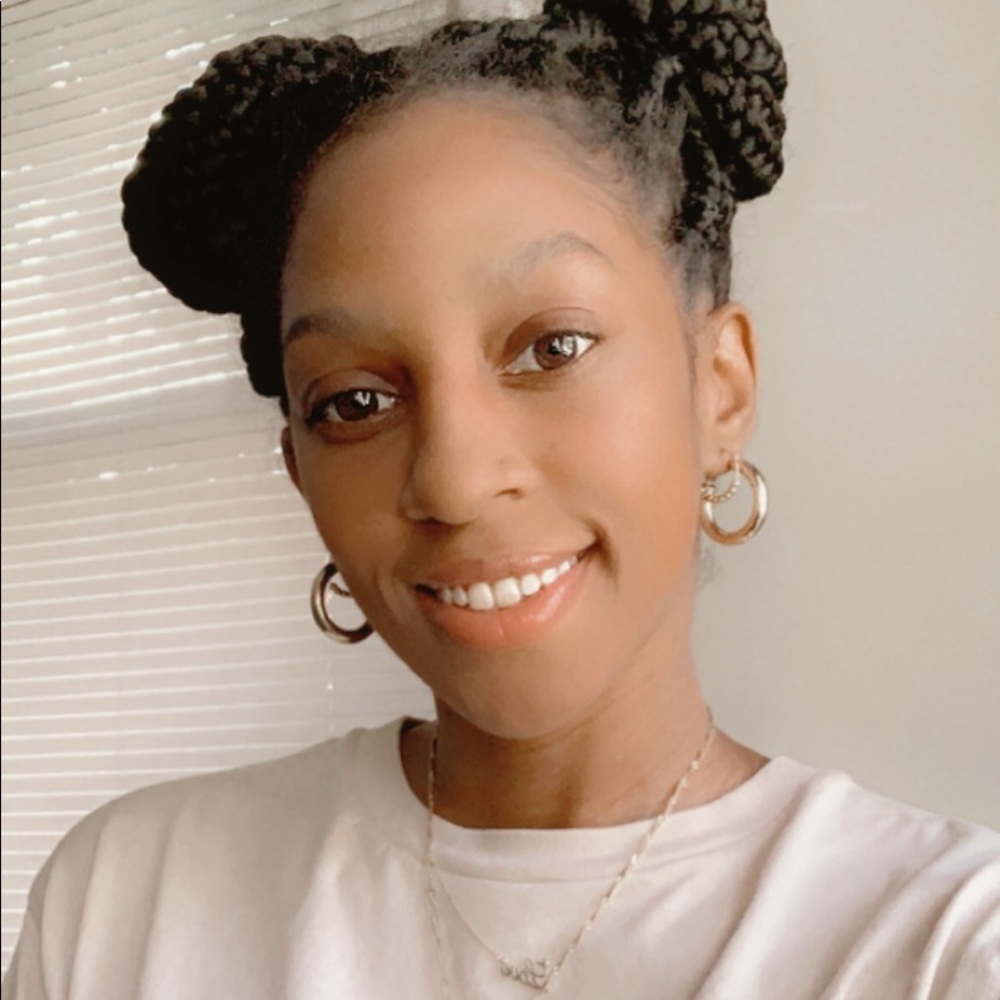 Meet your Posher, Jasmine